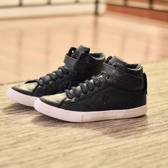 converse pro blaze strap high top black